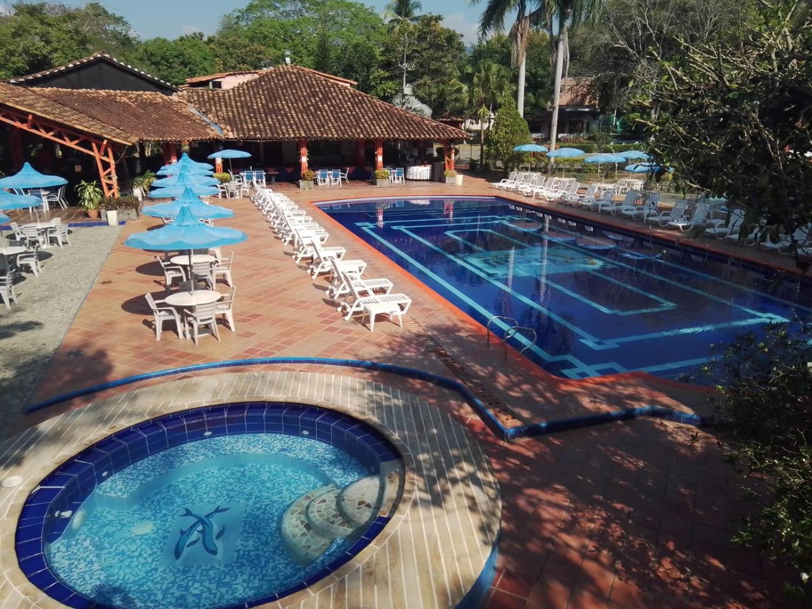 Hosteria Real Hotel ซานตาเฟเดอันตีโอเกีย ภายนอก รูปภาพ