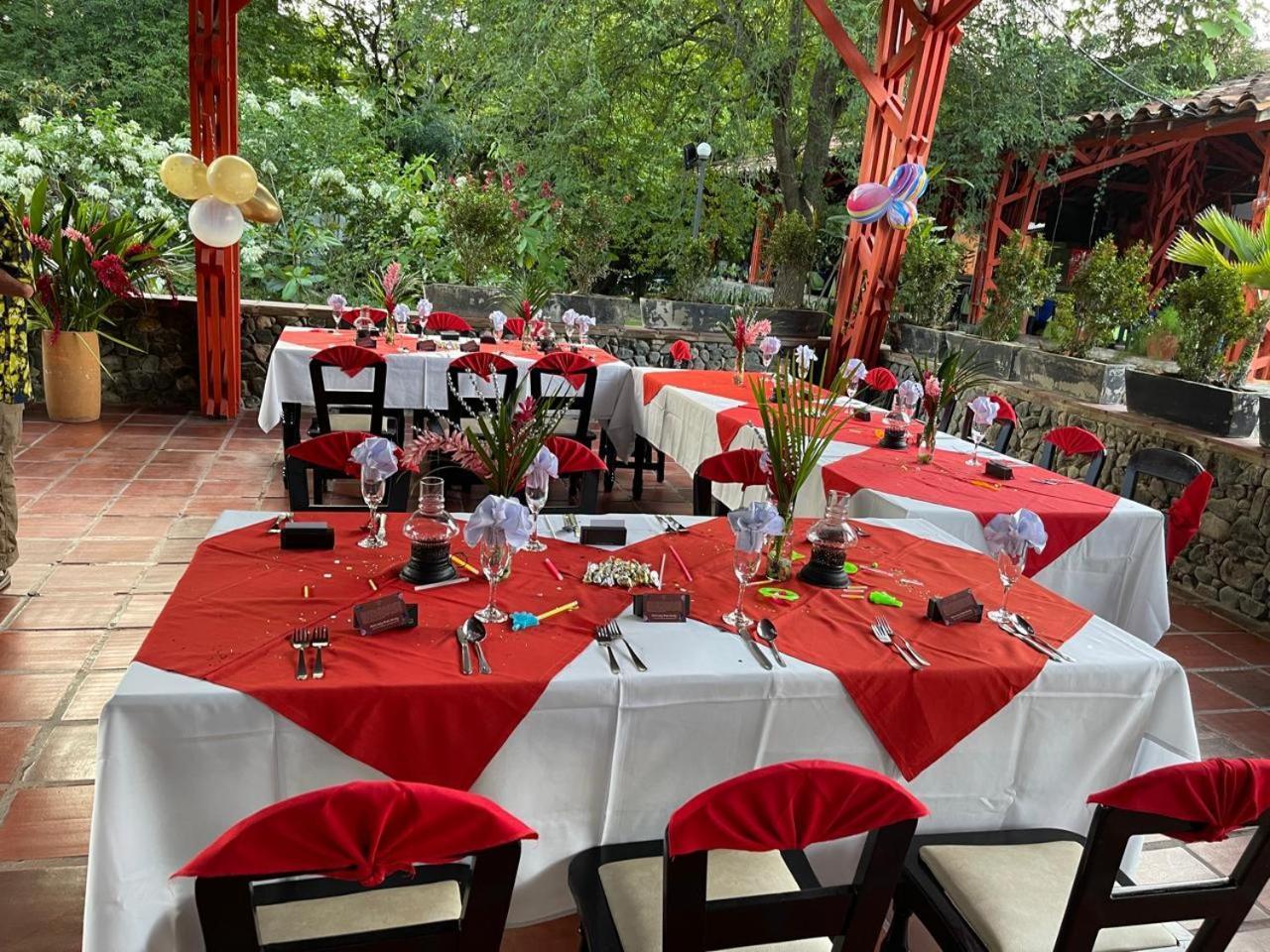 Hosteria Real Hotel ซานตาเฟเดอันตีโอเกีย ภายนอก รูปภาพ